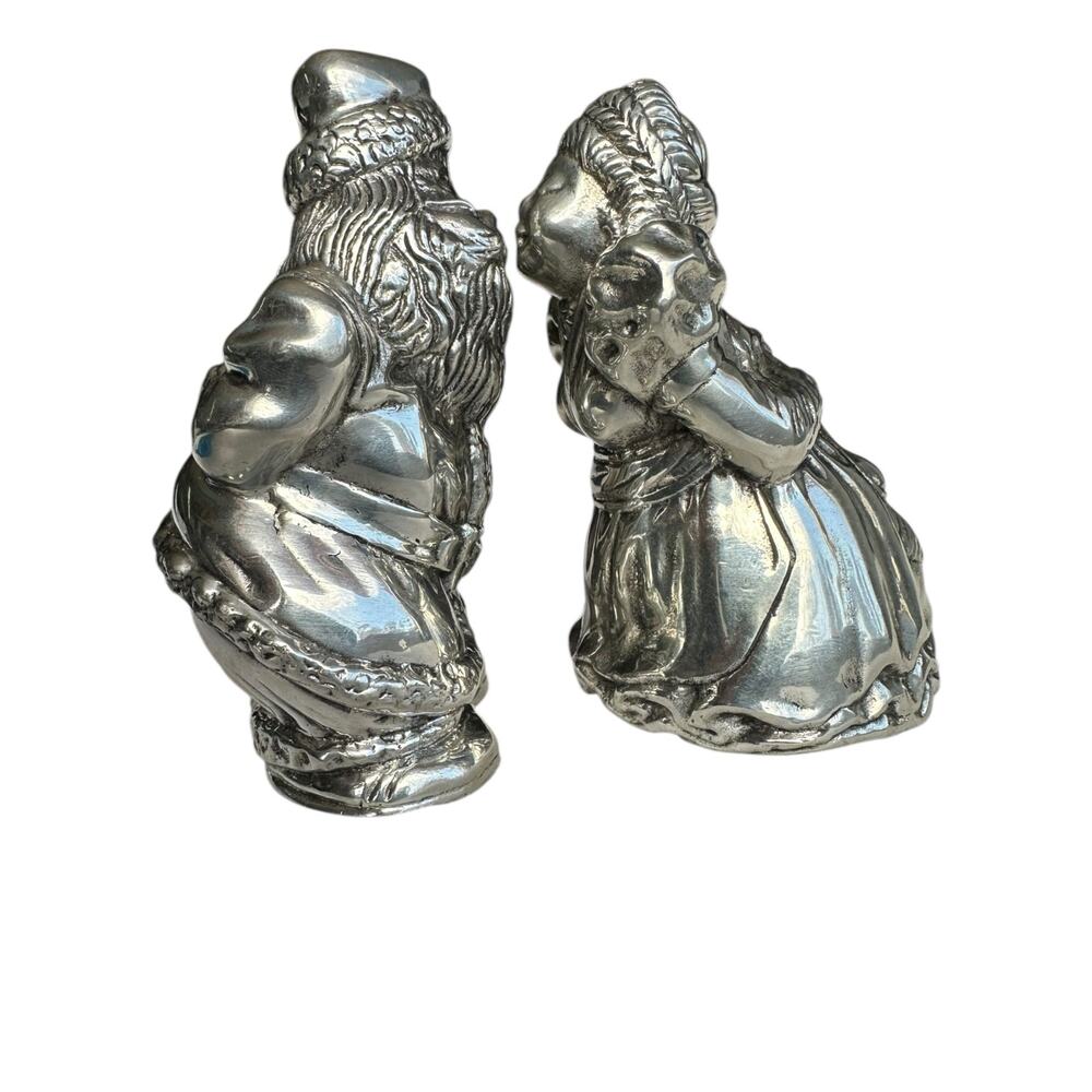 Vintage Pewter Kirk Stieff Williamsburg Christmas Santa Salt And Pepper Shakers